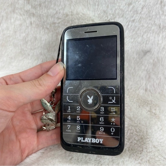 Playboy RARE VINTAGE WORKING Mini Playboy bunny Cellphone Y2k - Picture 3 of 17
